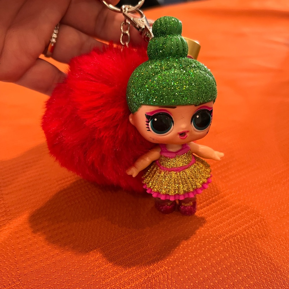 LOL Surprise Keychain - Picture 2 of 5